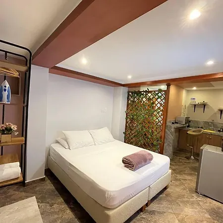 Apartment Romantic Studio Near Old Town *